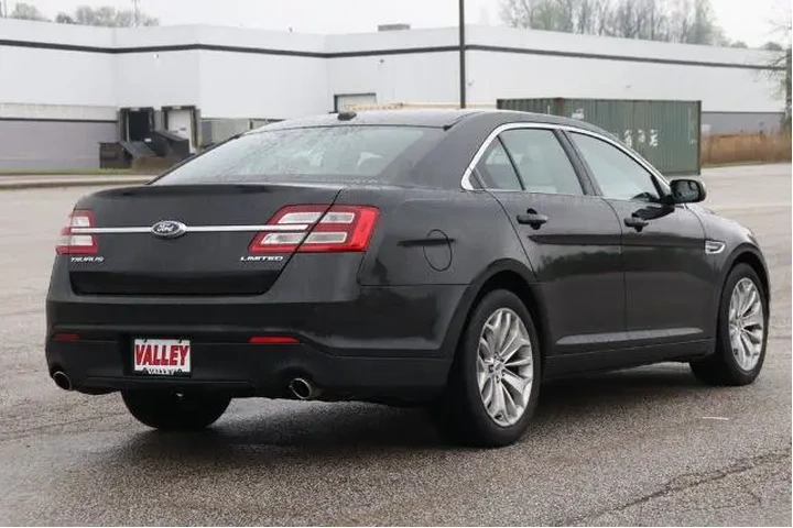 $11950 : Ford Taurus 2015 Limited 4dr image 8