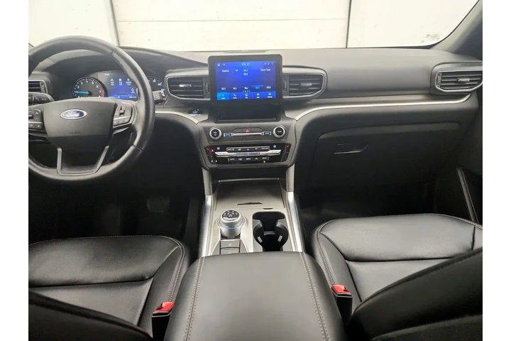 $27998 : Ford Explorer 2020 AWD XLT 4 image 9