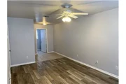 $800 : Rental property with 2 bedro thumbnail