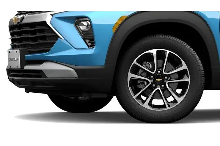 $30840 : Chevrolet Trailblazer 2026 4 image 4