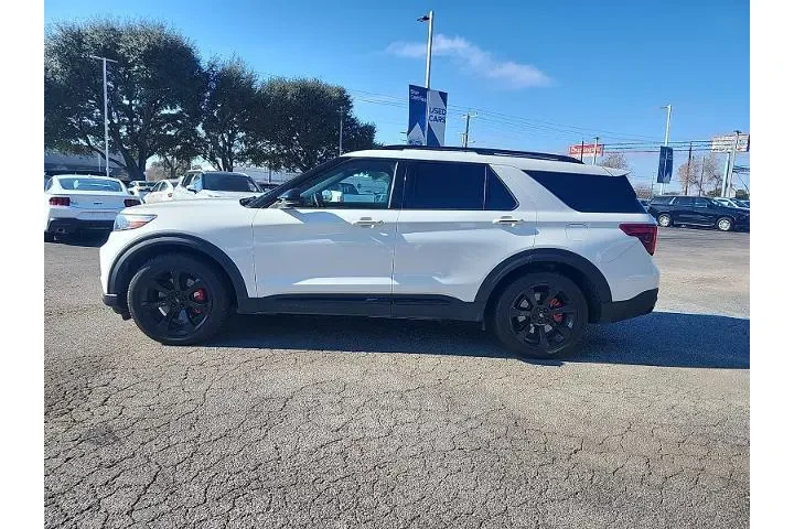 $39986 : Ford Explorer 2023 ST 4dr SU image 6