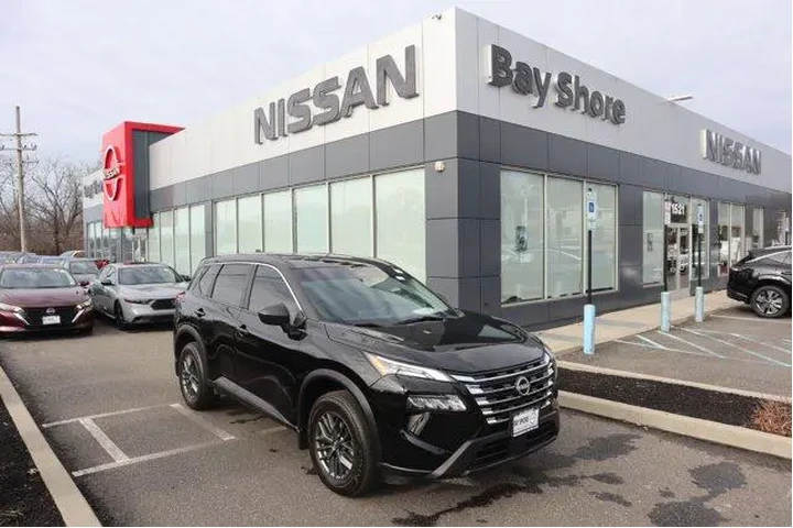 $20440 : Nissan Rogue 2024 S 4dr Cros image 2