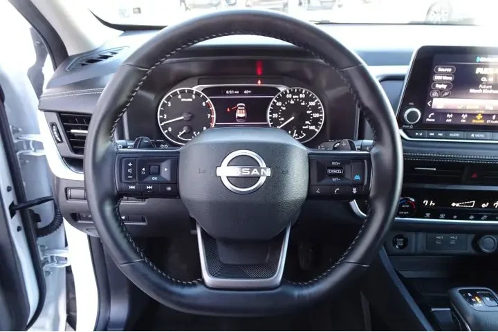 $21995 : 2025 ROGUE image 2