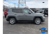 $20979 : Jeep Renegade 2021 4x4 Latit thumbnail