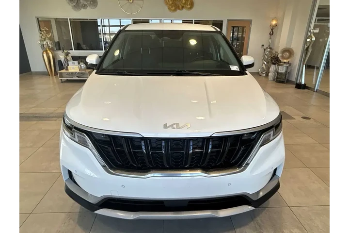 $33993 : Kia Carnival 2024 EX 4dr Min image 8