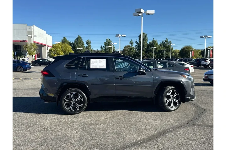 $37140 : Toyota RAV4 Prime 2022 AWD X image 3