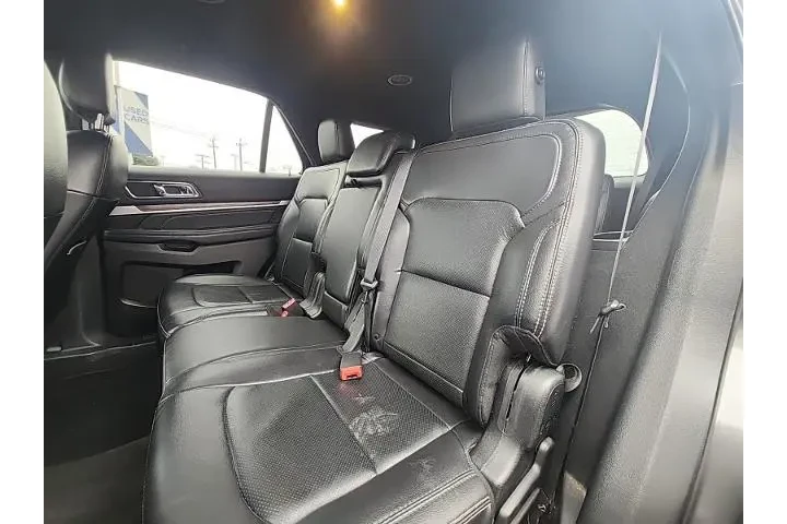 $18998 : Ford Explorer 2019 Limited 4 image 8