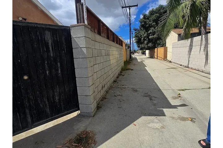 $2600 : Apartment For Rent image 6