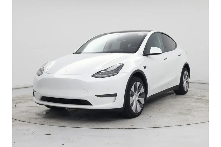 $29998 : Tesla Model Y 2022 AWD Long image 4