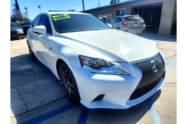 $17995 : 2016 IS 200t image 3