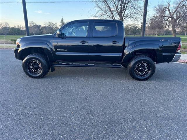 $16995 : 2011 Tacoma PreRunner V6 image 4