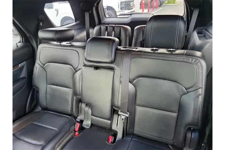 $12990 : Ford Explorer 2017 Limited 4 image 10