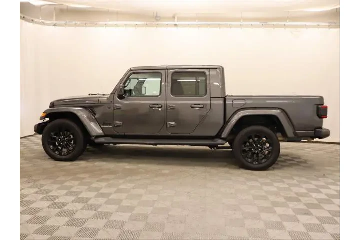 $32166 : Jeep Gladiator 2021 4x4 High image 2