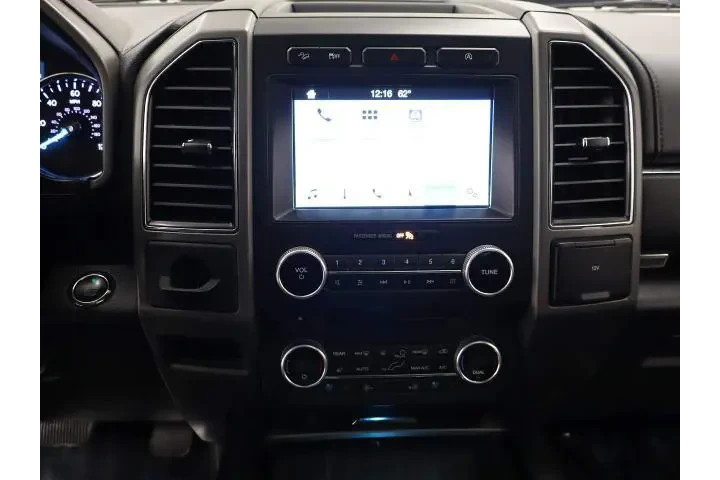 $21147 : Ford Expedition 2018 4x4 XLT image 5