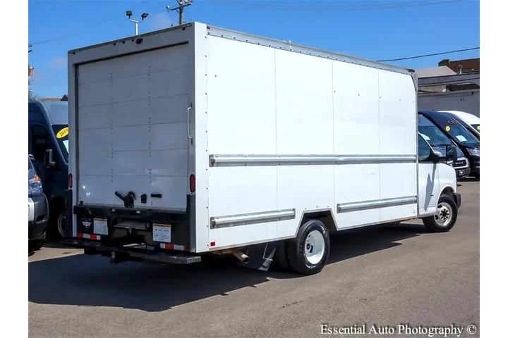 $21995 : GMC Savana 2019 3500 2dr 177 image 8