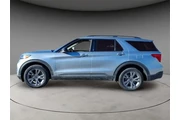 $28205 : Ford Explorer 2023 AWD XLT 4 thumbnail
