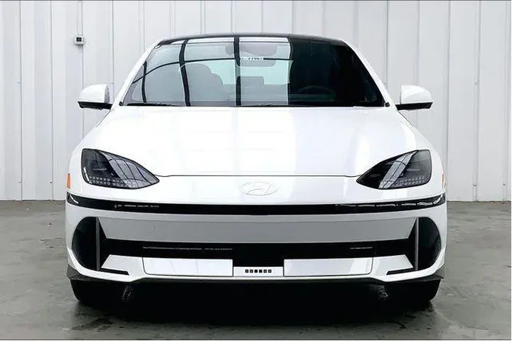 $34990 : Hyundai IONIQ 6 2025 AWD Lim image 3