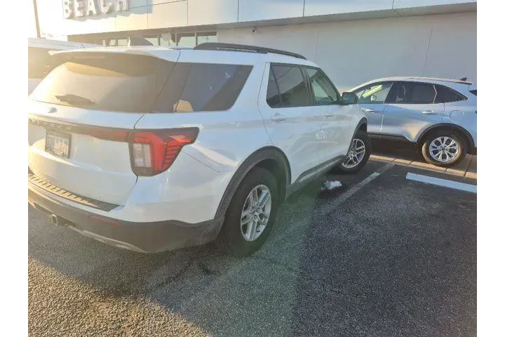 $34900 : Ford Explorer 2025 Active 4d image 3