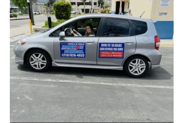 COMMUNITY  DRIVING SCHOOL en Los Angeles