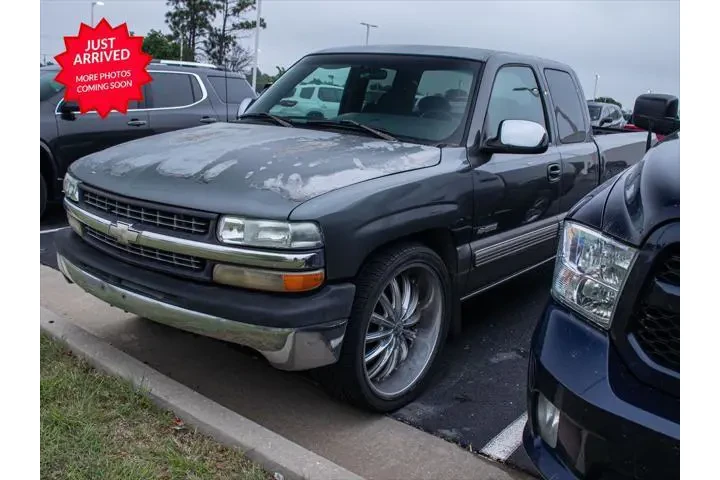 $6000 : Chevrolet Silverado 1500 200 image 1