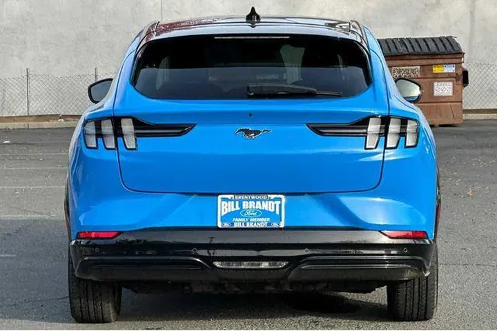 $26518 : Ford Mustang Mach-E 2023 Pre image 8