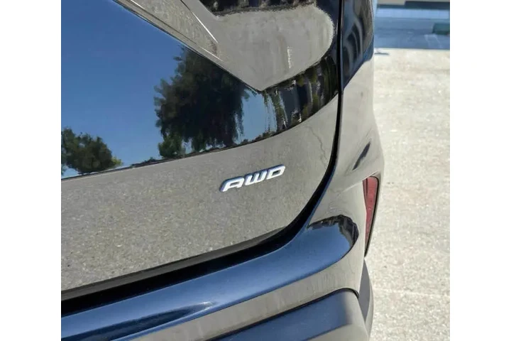 2022 Edge Titanium image 9