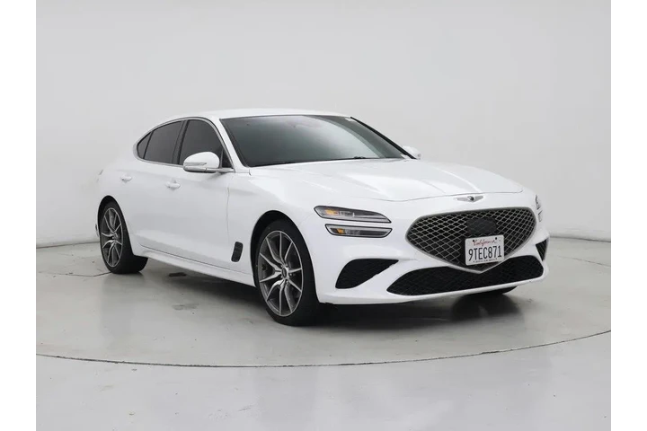 $25998 : Genesis G70 2023 2.0T 4dr Se image 1