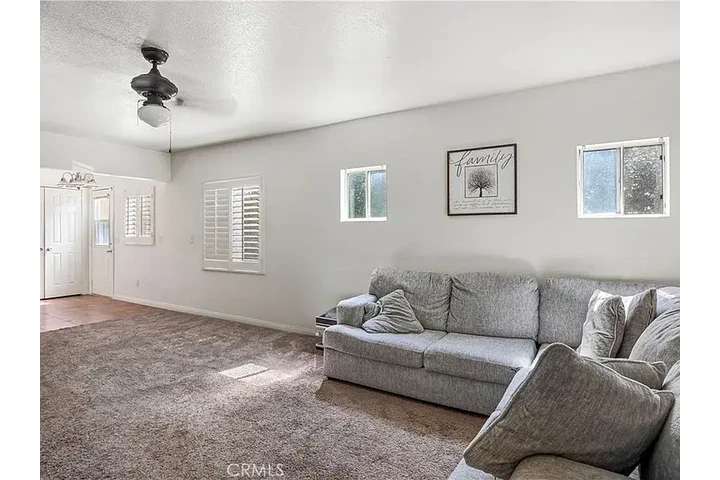 $1100 : 4831 Jurupa Ave, Riverside, CA image 1