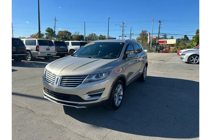2015 MKC AWD 4dr image 6