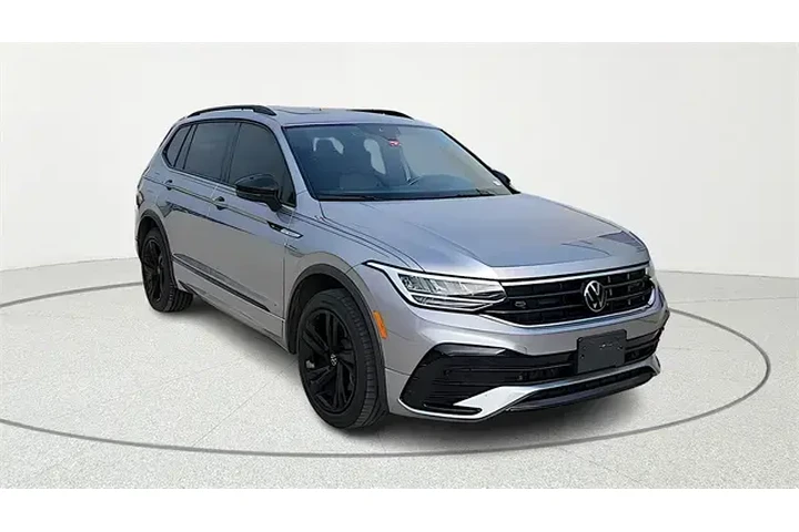 $26501 : Volkswagen Tiguan 2024 SE R- image 1