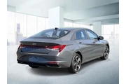 $17777 : Hyundai ELANTRA 2023 SEL 4dr thumbnail