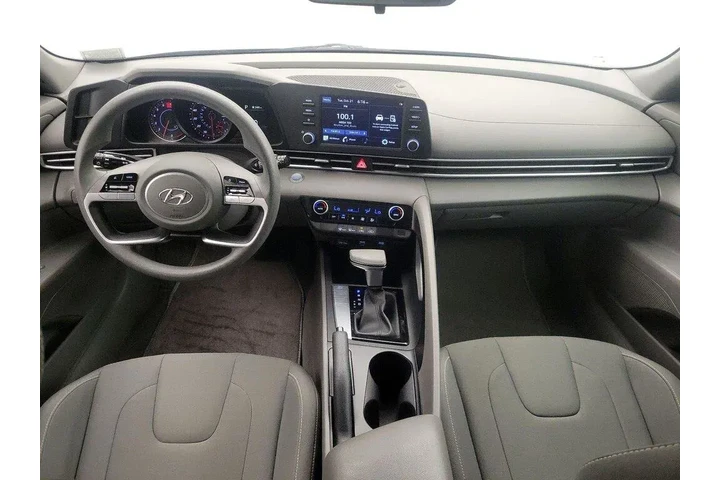 $18998 : Hyundai ELANTRA 2021 SEL 4dr image 9