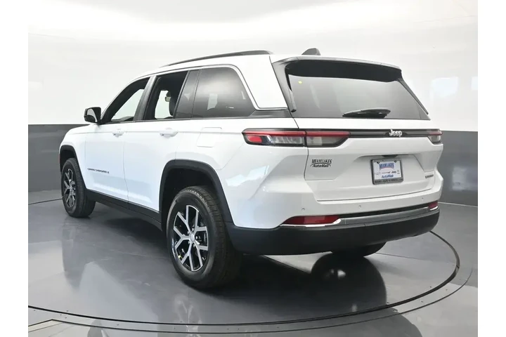 $37988 : Jeep Grand Cherokee 2025 4x2 image 4