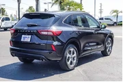 $23995 : Ford Escape 2024 AWD ST-Line thumbnail