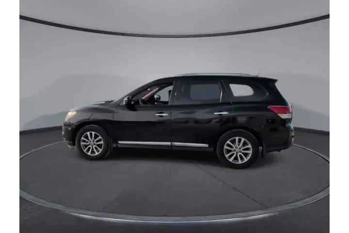 $13885 : Nissan Pathfinder 2016 4x4 S image 6