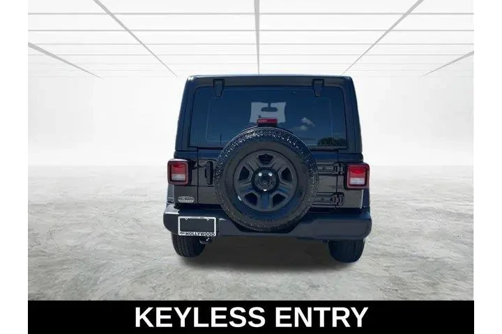 $30335 : Jeep Wrangler 2025 4x4 Sport image 6