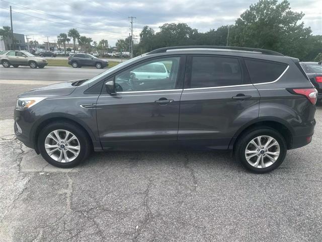 $13990 : 2018 FORD ESCAPE image 3