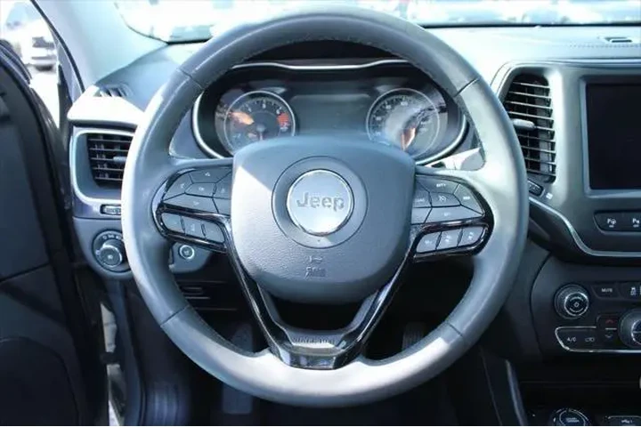 $21795 : Jeep Cherokee 2023 4x4 Altit image 7