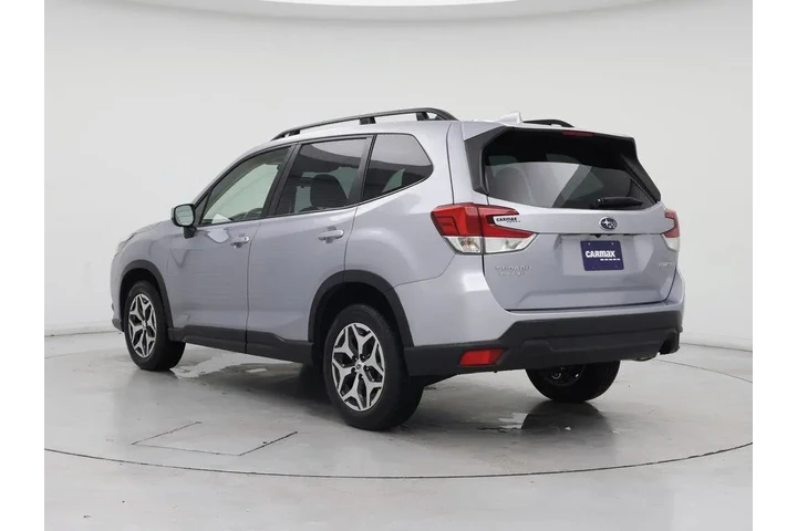 $27998 : Subaru Forester 2023 AWD Pre image 2