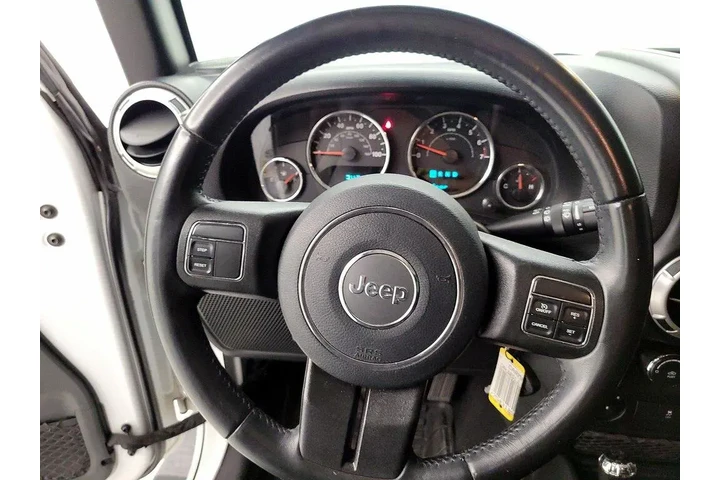 $21998 : Jeep Wrangler JK Unlimited 2 image 10