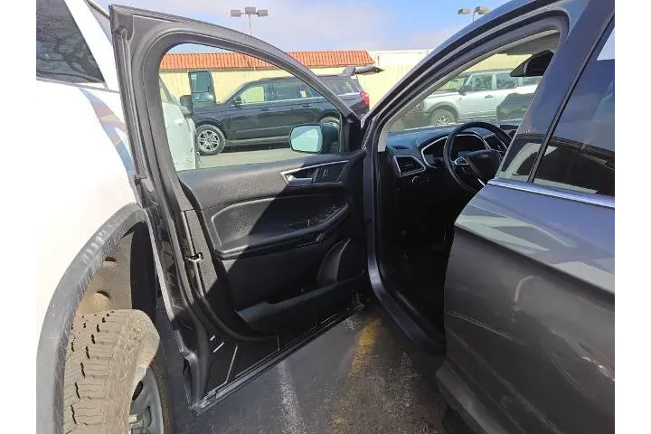 $17325 : Ford Edge 2021 SEL 4dr Cross image 5