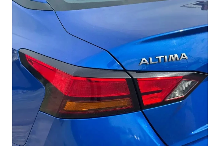 $19995 : Nissan Altima 2025 2.5 SV 4d image 10