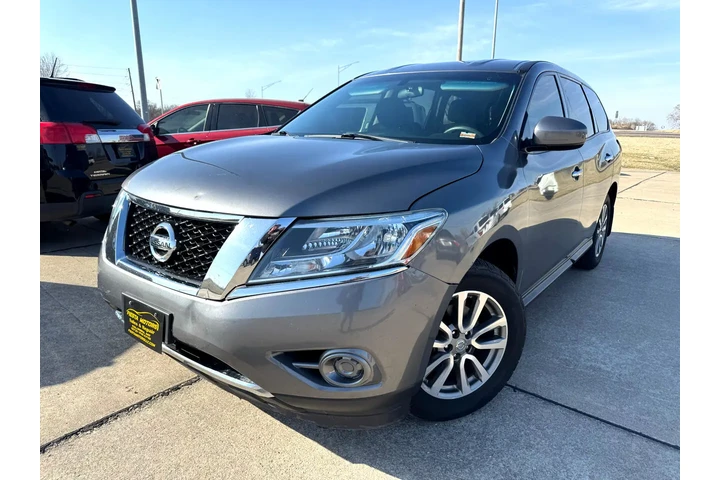 $6999 : 2015 Pathfinder SV 4WD image 6
