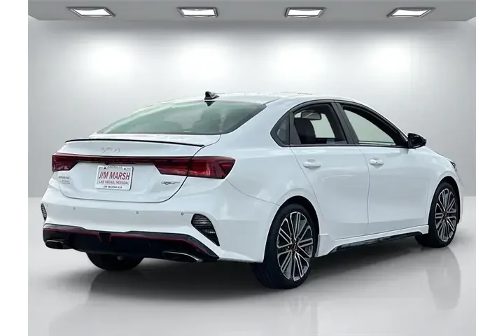 $17580 : Kia Forte 2023 GT 4dr Sedan image 5