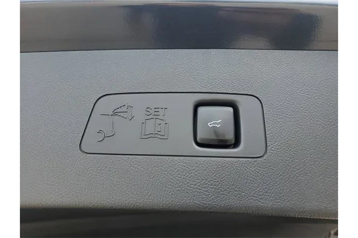 $28990 : Lincoln Corsair 2022 Reserve image 9