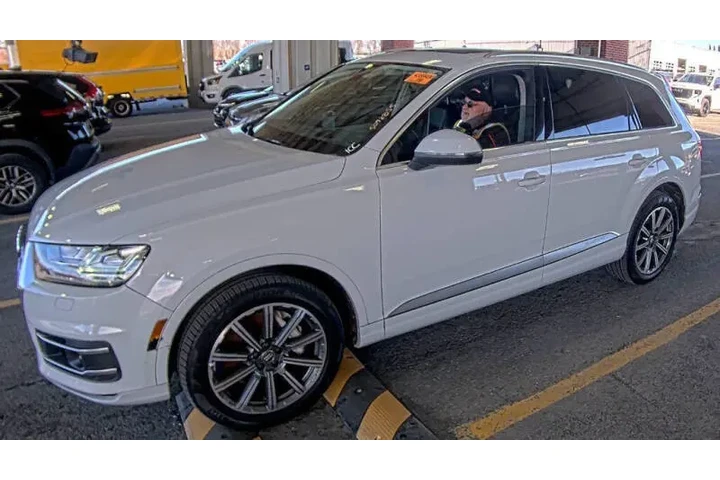 $14995 : 2018 Q7 3.0T quattro Prestige image 4