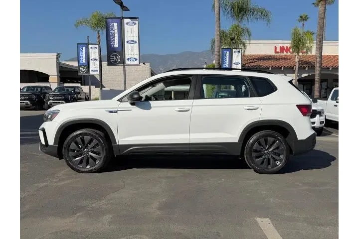 $18500 : Volkswagen Taos 2023 S 4dr S image 6