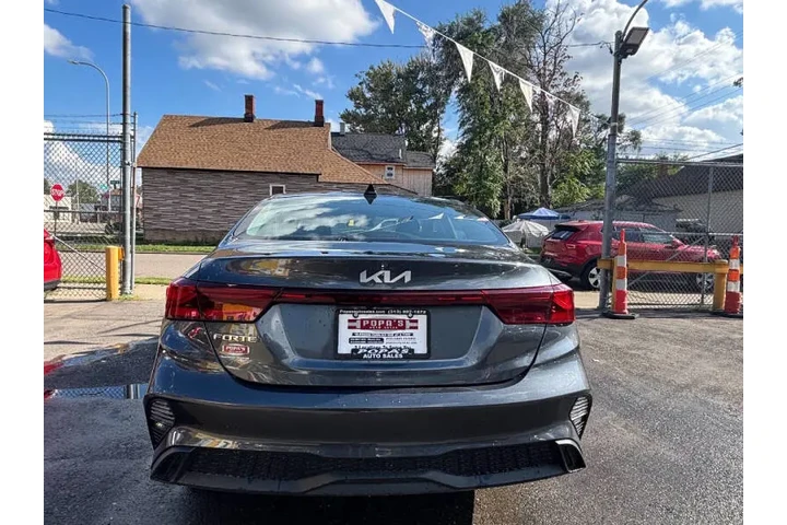 $21995 : 2024 Forte LXS image 7