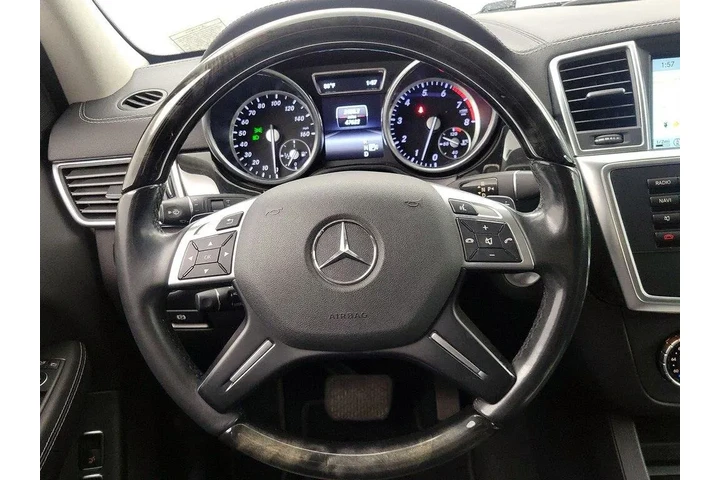 $25998 : Mercedes-Benz GL-Class 2016 image 10