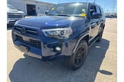 $37331 : Toyota 4Runner 2022 4x4 SR5 thumbnail